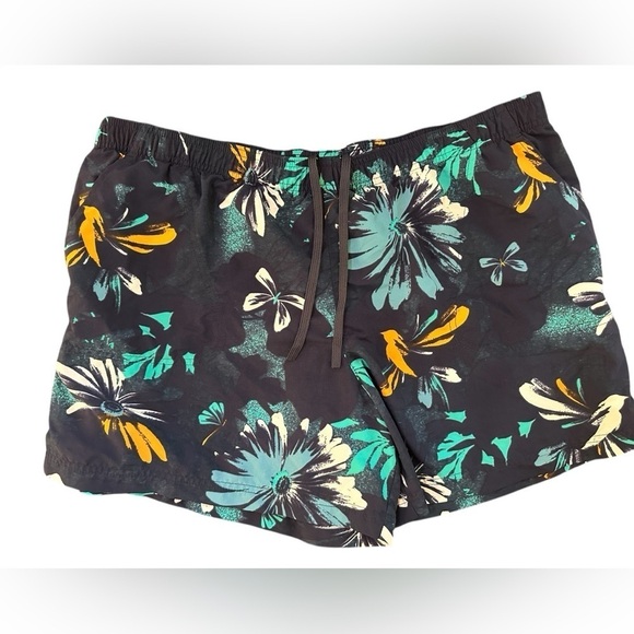 Columbia Sandy River II women’s shorts size XXL floral bird print navy - Picture 7 of 8